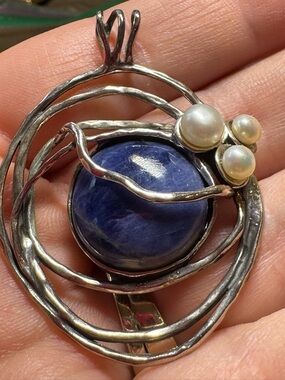 Beautiful Blue Lapis & Freshwater Pearl Pendant